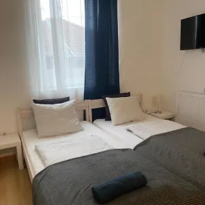  Apartment Budapest Airport-vecses Trainstation K7 Hungary